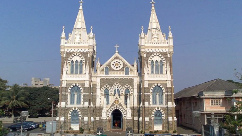 A Guide to Bandra Fair : Mount Mary&nbsp;Feast